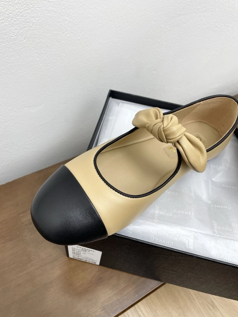 Trendsetting Chxnxl Flat Shoes 119525