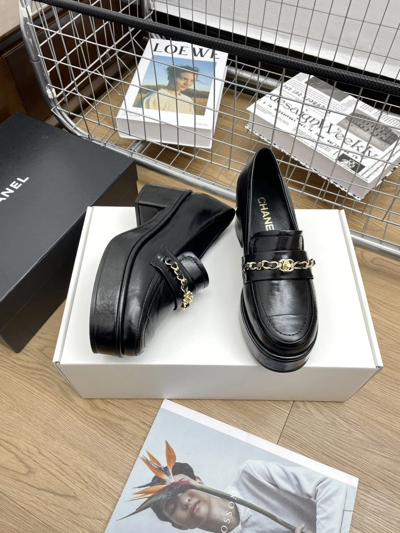 Reliable Chxnxl Leather Shoes 119325