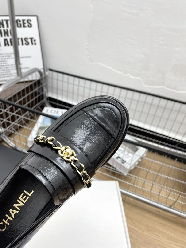 Reliable Chxnxl Leather Shoes 119325