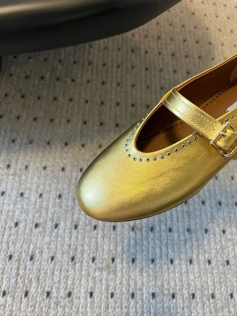 Trendy Othxr flat shoes 212337