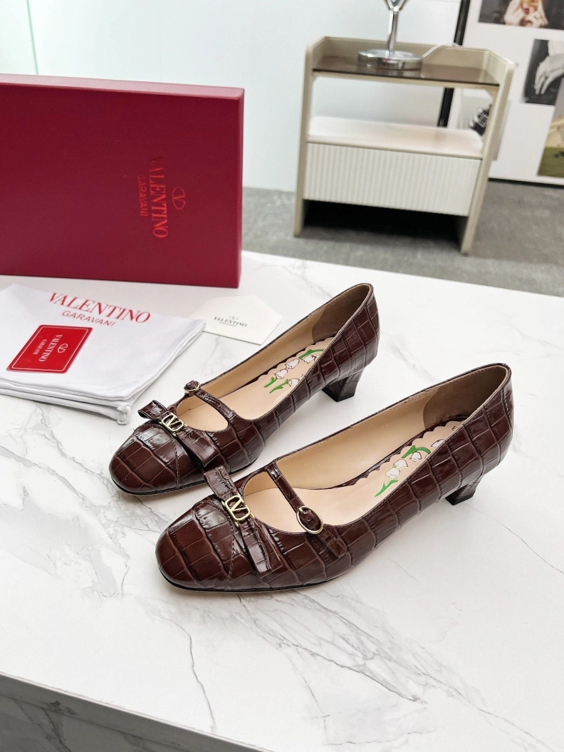StreetReady Vxlxntino flat shoes 229591