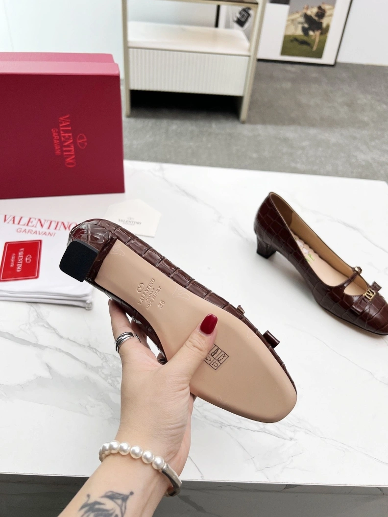 StreetReady Vxlxntino flat shoes 229591