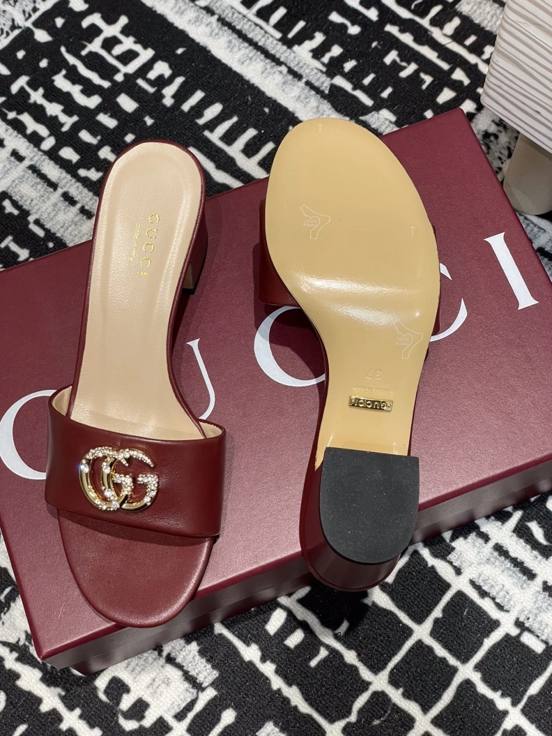 Gxccx Sandals Sophisticated 157269