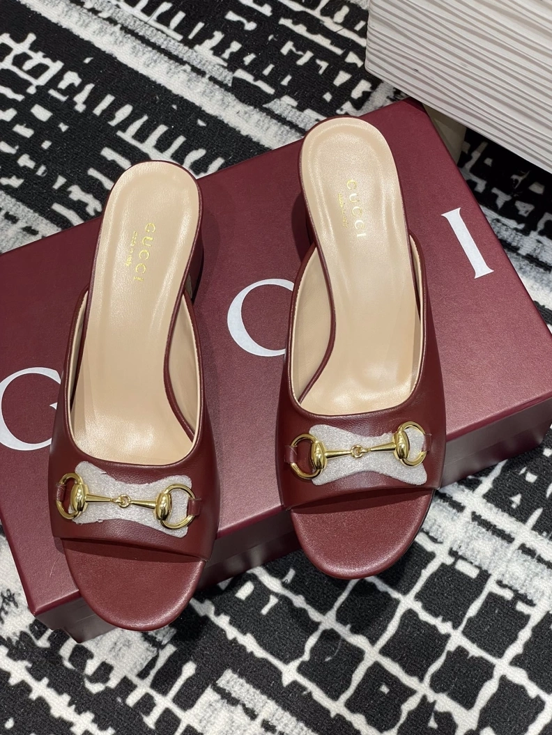 Gxccx Sandals Flexible 157258