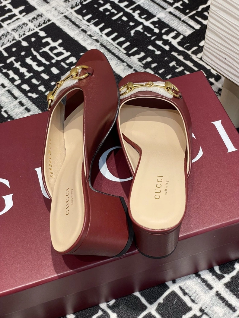Gxccx Sandals Flexible 157258