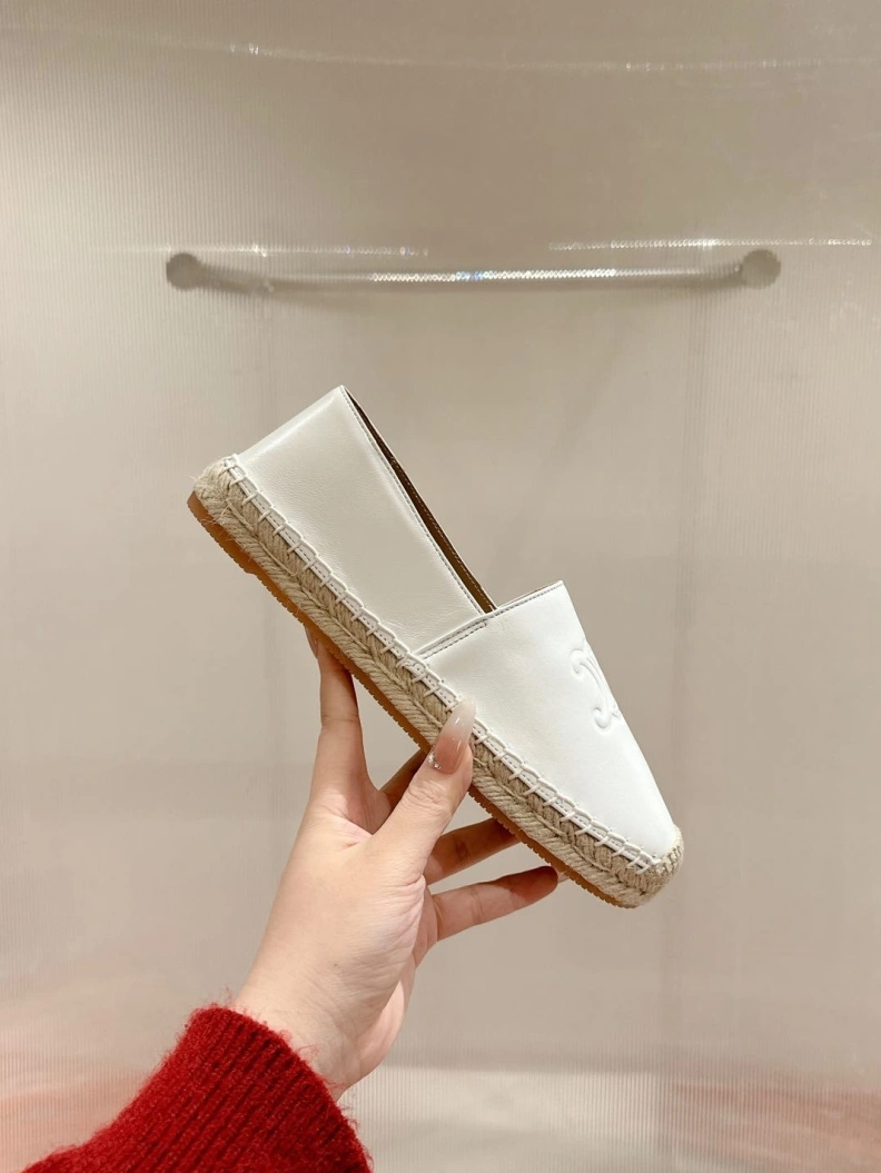 Trendy Cxlxne Sneakers 116046