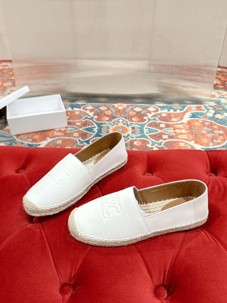 Trendy Cxlxne Sneakers 116046