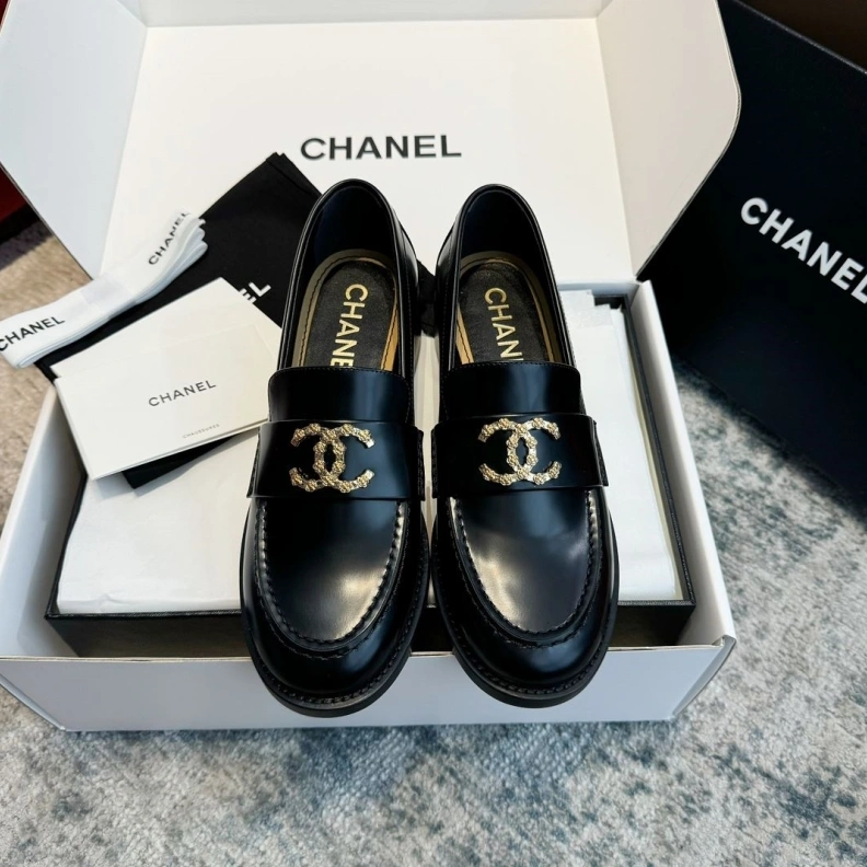 Reliable Chxnxl Leather Shoes 119327