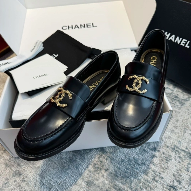 Reliable Chxnxl Leather Shoes 119327