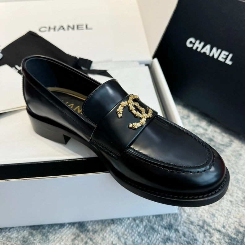 Reliable Chxnxl Leather Shoes 119327