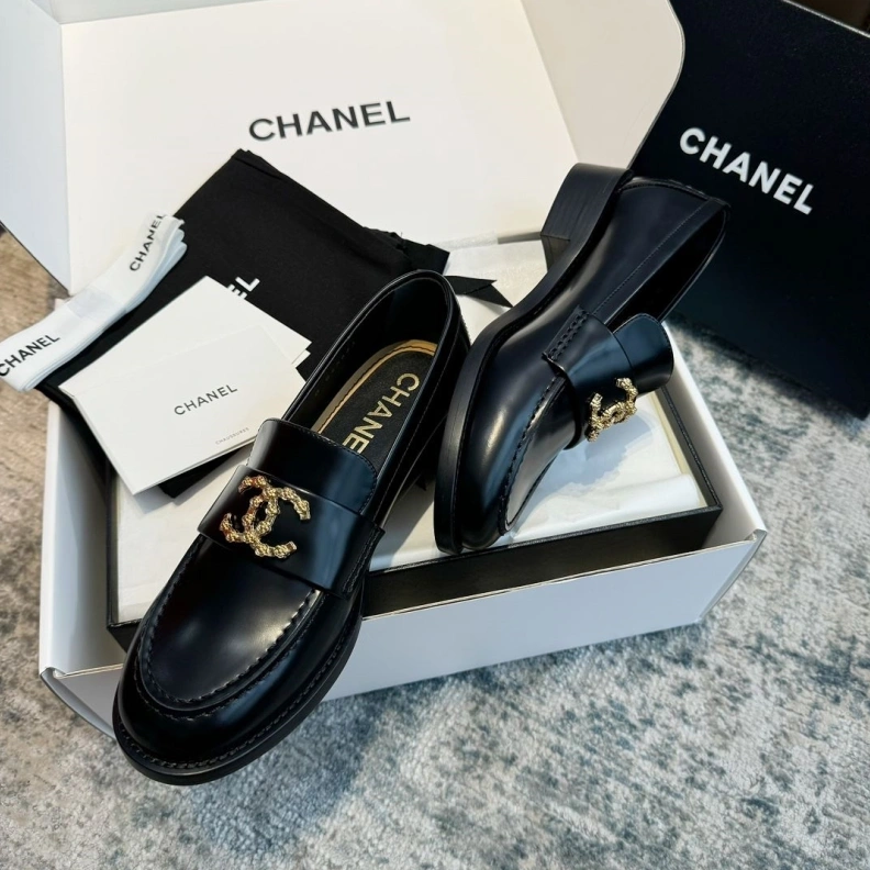 Reliable Chxnxl Leather Shoes 119327