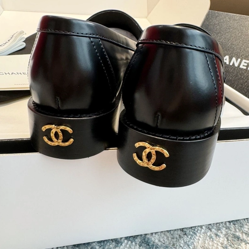 Reliable Chxnxl Leather Shoes 119327