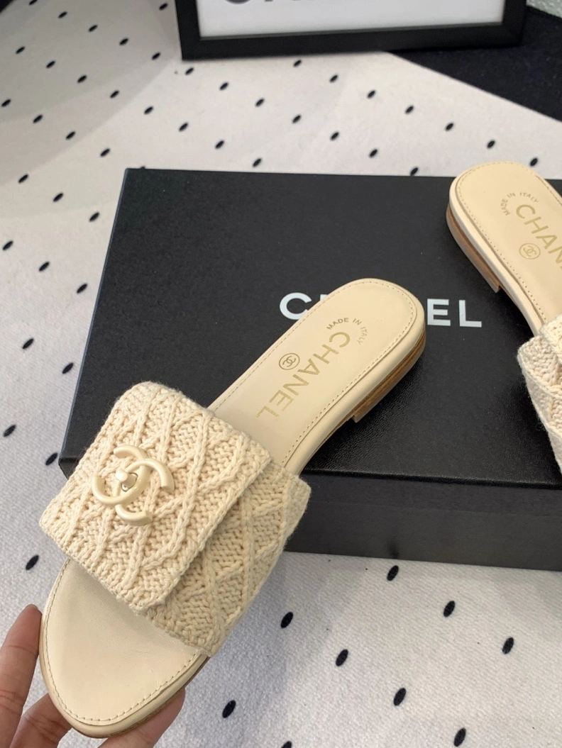 Chxnxl Slippers StreetReady 119058