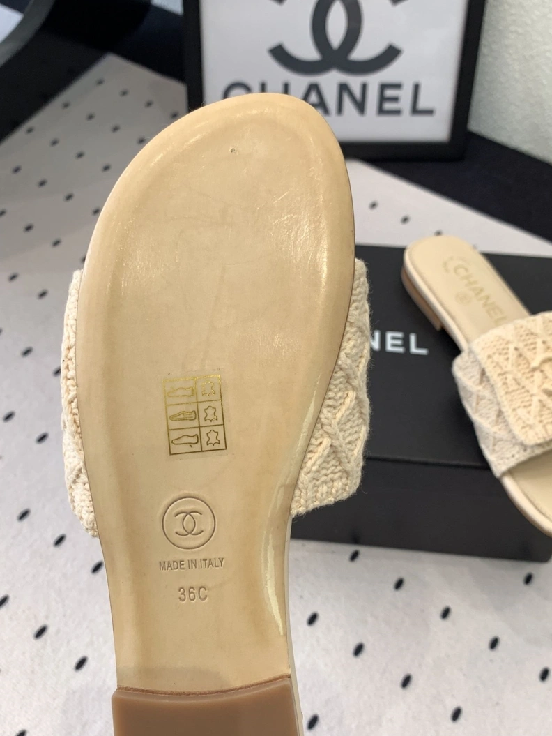 Chxnxl Slippers StreetReady 119058