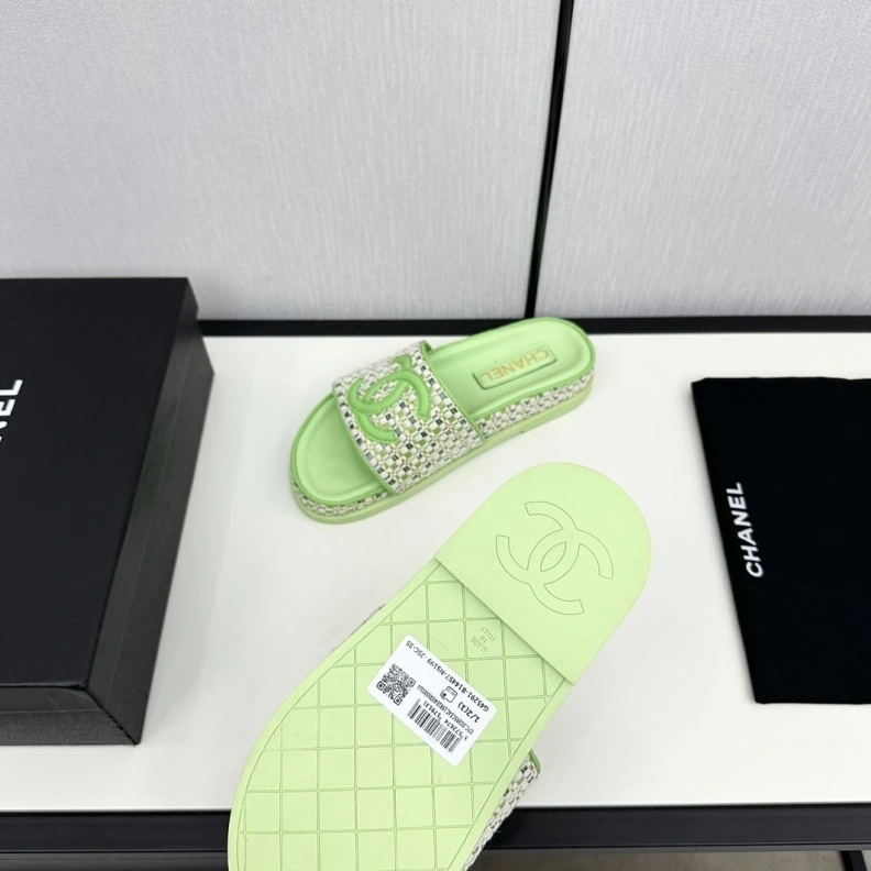Sophisticated Chxnxl Slippers 119063