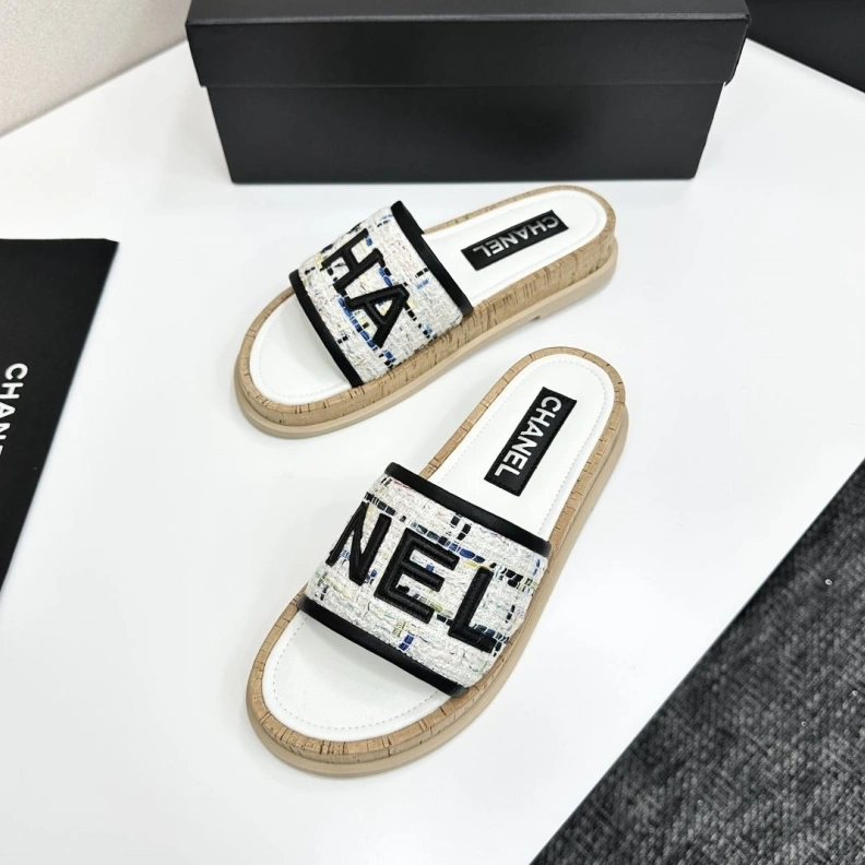 Sophisticated Chxnxl Slippers 119050