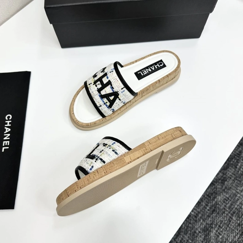 Sophisticated Chxnxl Slippers 119050