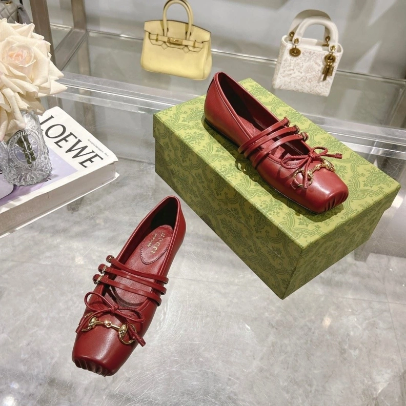 Vibrant Gxccx Flat Shoes 157286