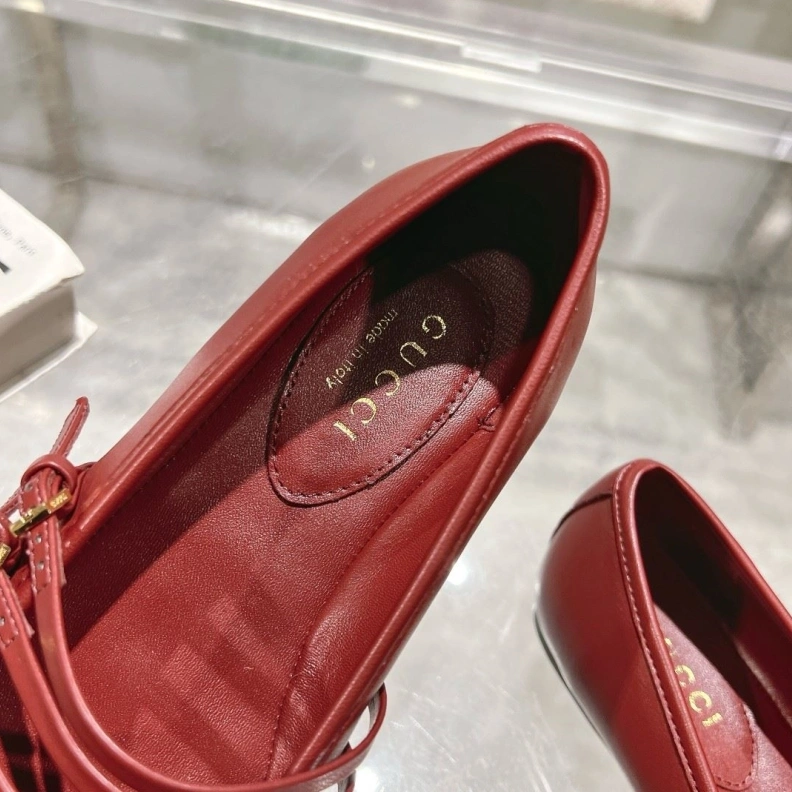 Vibrant Gxccx Flat Shoes 157286