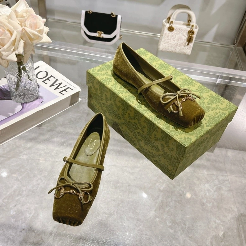 Versatile Gxccx Flat Shoes 157285