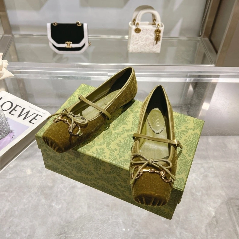 Versatile Gxccx Flat Shoes 157285