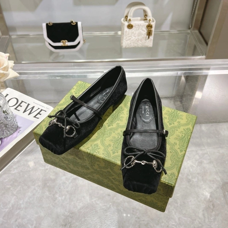Affordable Gxccx Flat Shoes 157282