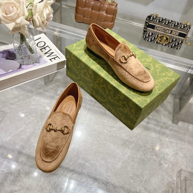 Gxccx Leather Shoes Affordable 157272
