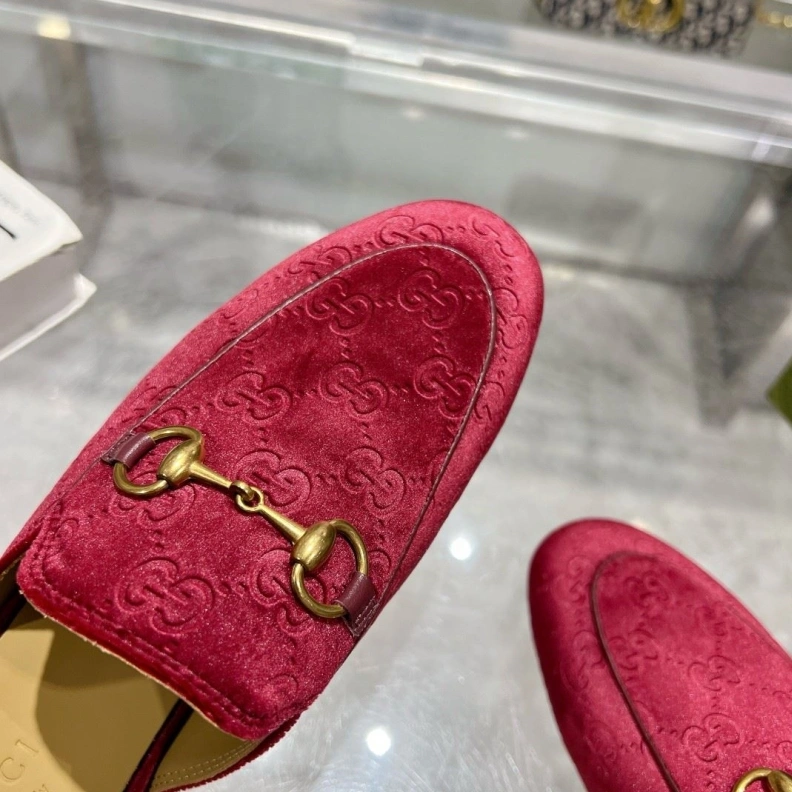 Vibrant Gxccx Slippers 157115