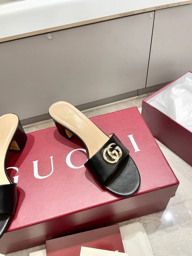 Gxccx Slippers Practical 157114