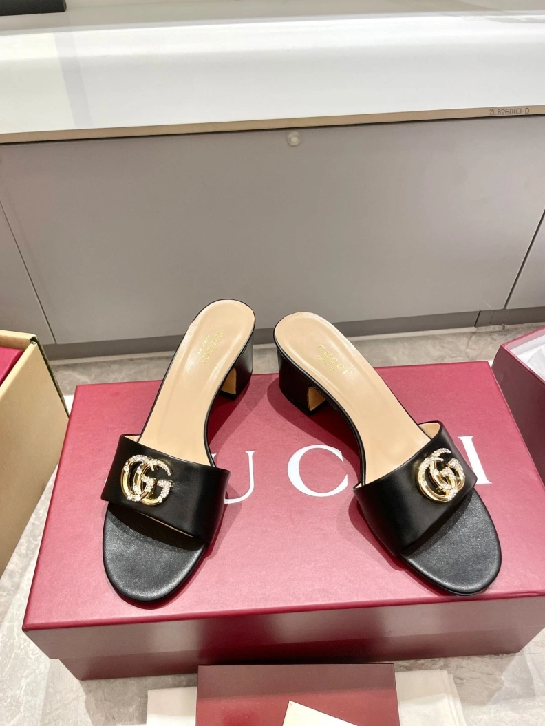Gxccx Slippers Practical 157114