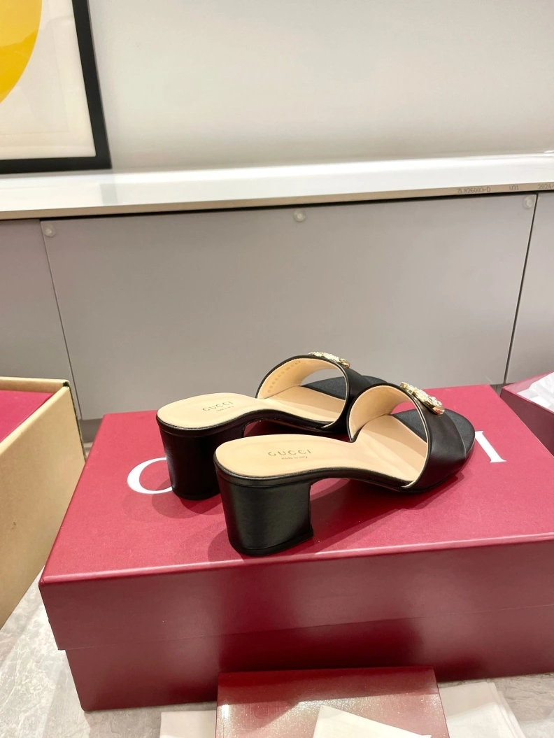 Gxccx Slippers Practical 157114