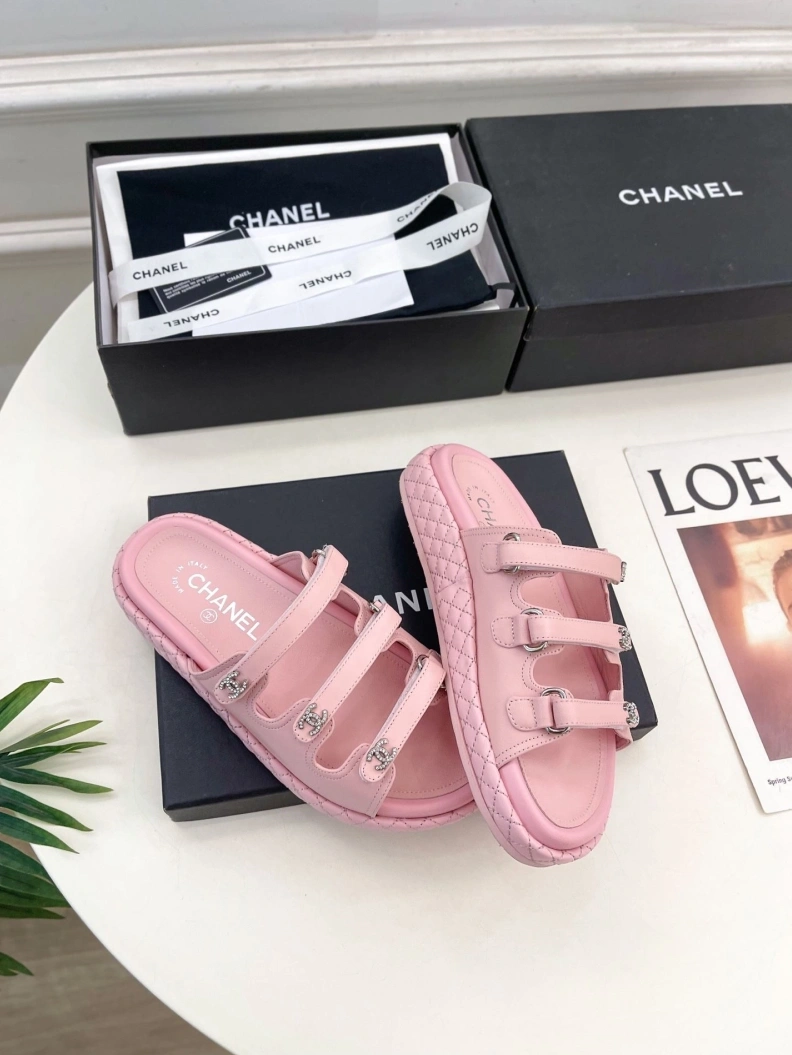 Chxnxl Slippers ModernLook 119049