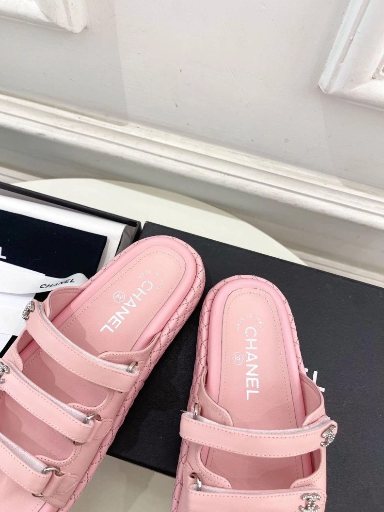 Chxnxl Slippers ModernLook 119049