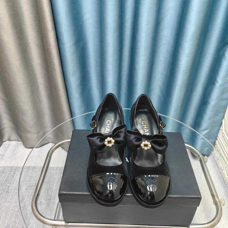 Bright Chxnxl High Heels 119338