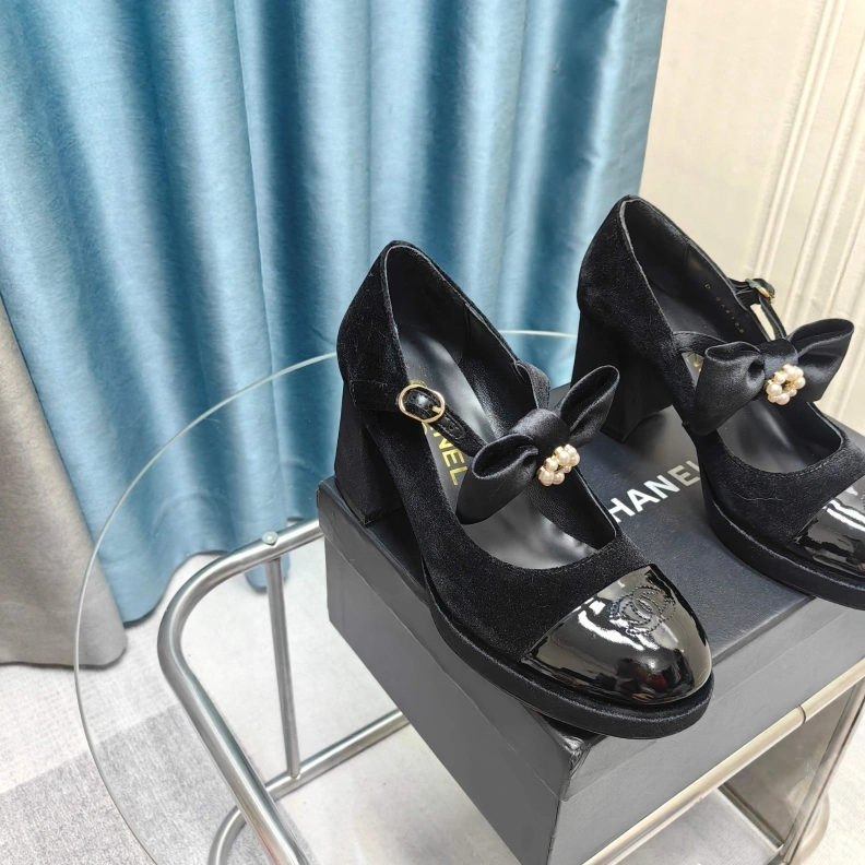 Bright Chxnxl High Heels 119338
