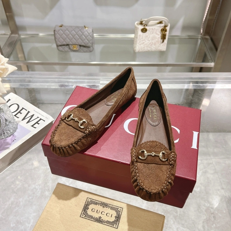 Gxccx Flat Shoes Resilient 157279