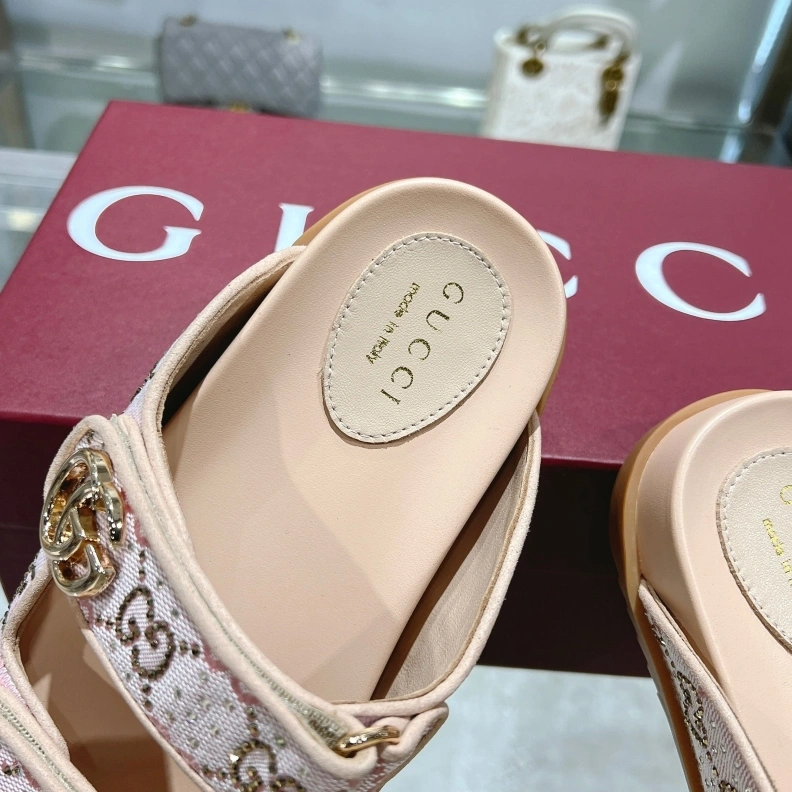 Durable Gxccx Sandals 157229