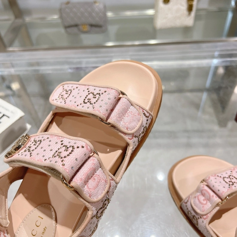 Gxccx Sandals Bold 157221