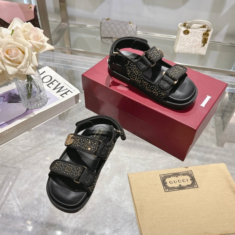 Gxccx Sandals Vibrant 157211