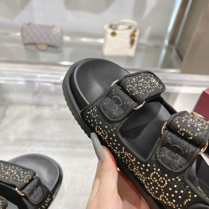 Gxccx Sandals Vibrant 157211