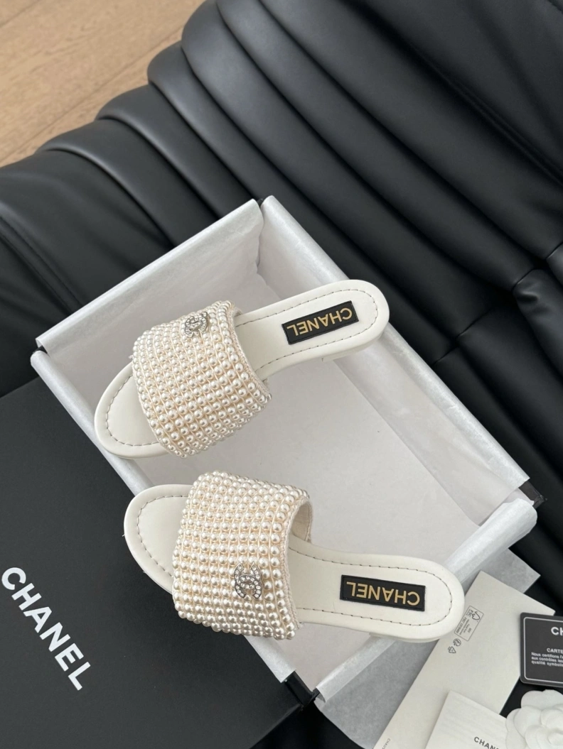 Chxnxl Slippers GoAnywhere 119048