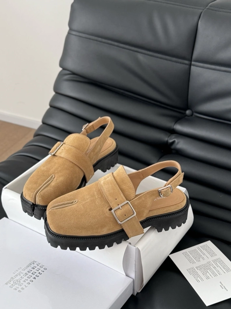 UrbanStyle Othxr Sandals 212177