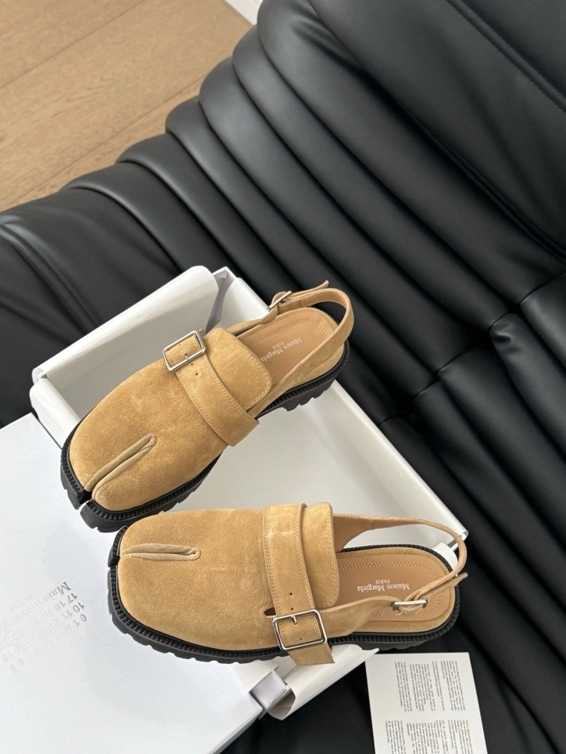UrbanStyle Othxr Sandals 212177