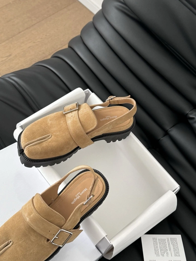 UrbanStyle Othxr Sandals 212177
