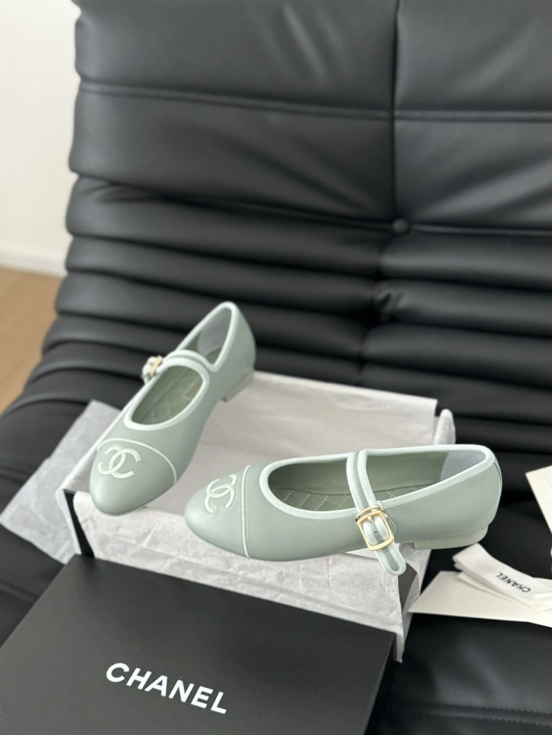 NewStyle Chxnxl Flat Shoes 119521