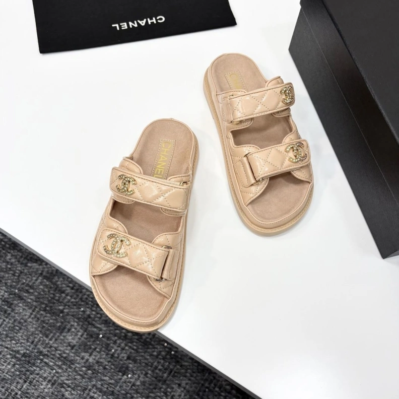 ModernLook Chxnxl Sandals 119274