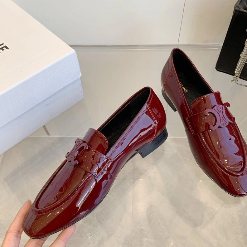 Cozy Cxlxne Leather Shoes 116100