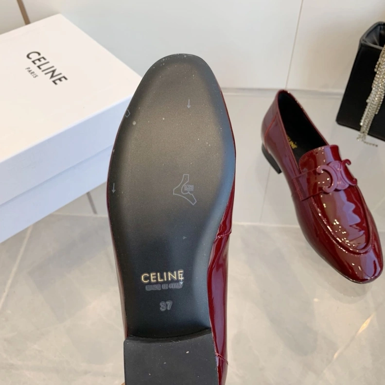 Cozy Cxlxne Leather Shoes 116100