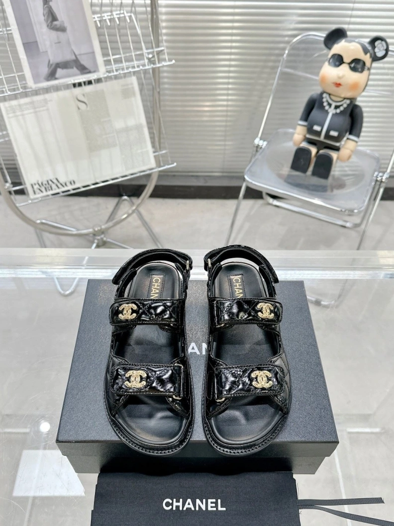 Trendy Chxnxl Sandals 119272