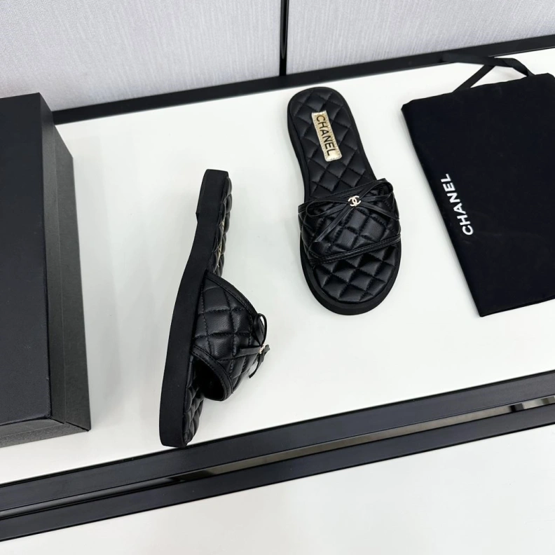 Chxnxl Slippers WellDesigned 119036